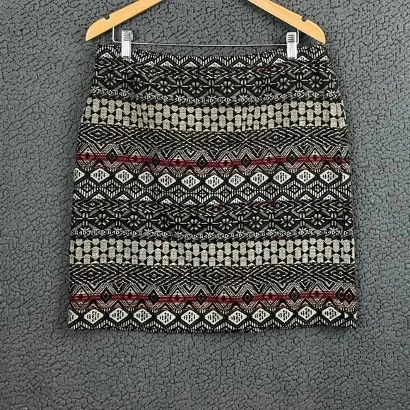 J Jill Lined Skirt MEDIUM Women's Tribal Aztec Pencil Fitted Short Straight - Picture 9 of 11